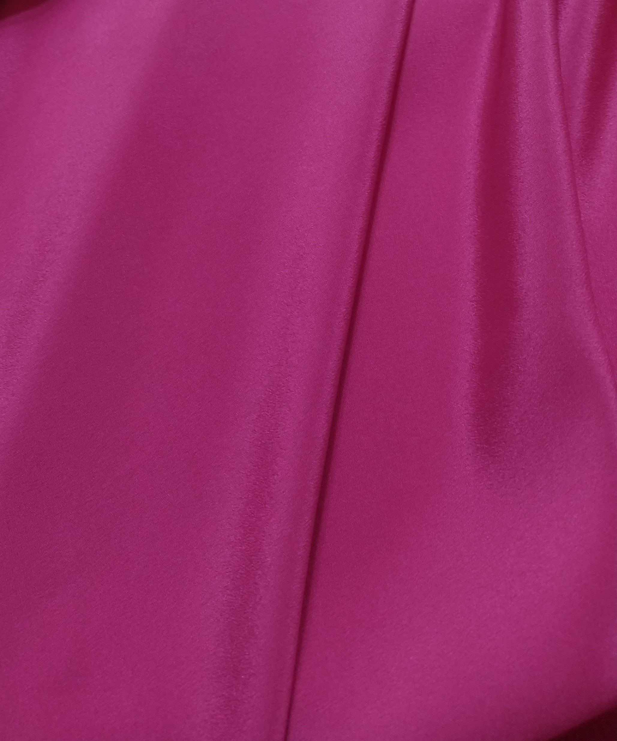 azalea-pink-silk-crepe-fabric